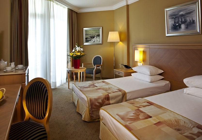 Salamis Bay Conti Hotel Agios Sergios Экстерьер фото