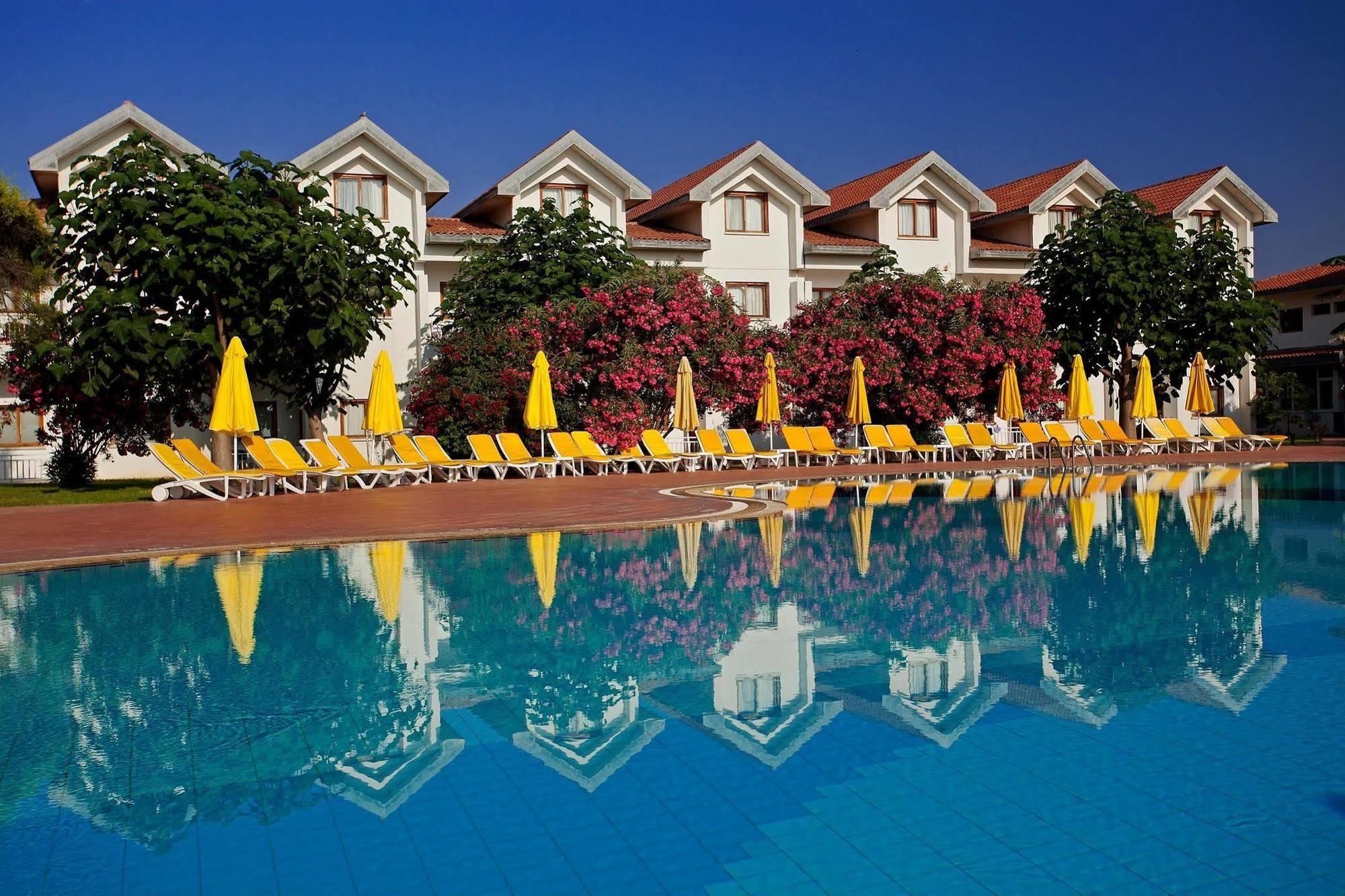 Salamis Bay Conti Hotel Agios Sergios Экстерьер фото