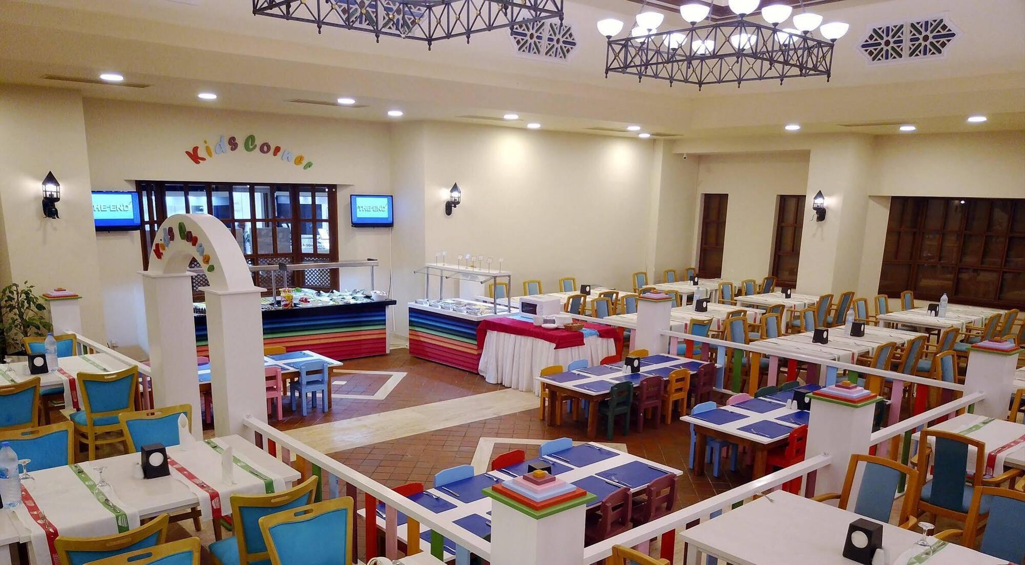 Salamis Bay Conti Hotel Agios Sergios Экстерьер фото